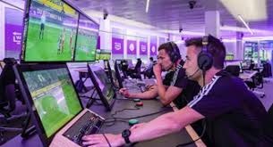 STYKO：hally是我心中的2025年度最佳教练